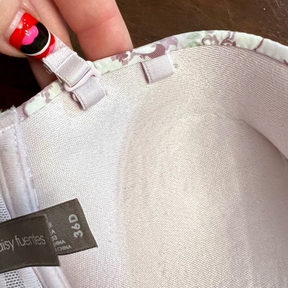 Bra - Picture 5 of 5